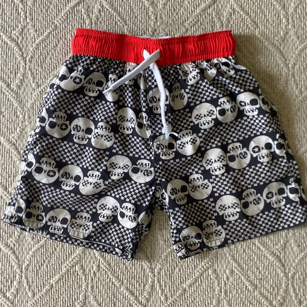Wesally Skull & Check Boys Swim Trunks with Red Drawstring Waistband - Size 6